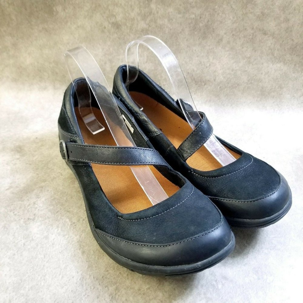 Merrell Womens Dassie J69072 Size 10.5 Black  Leather Slip On Mary Jane Flats